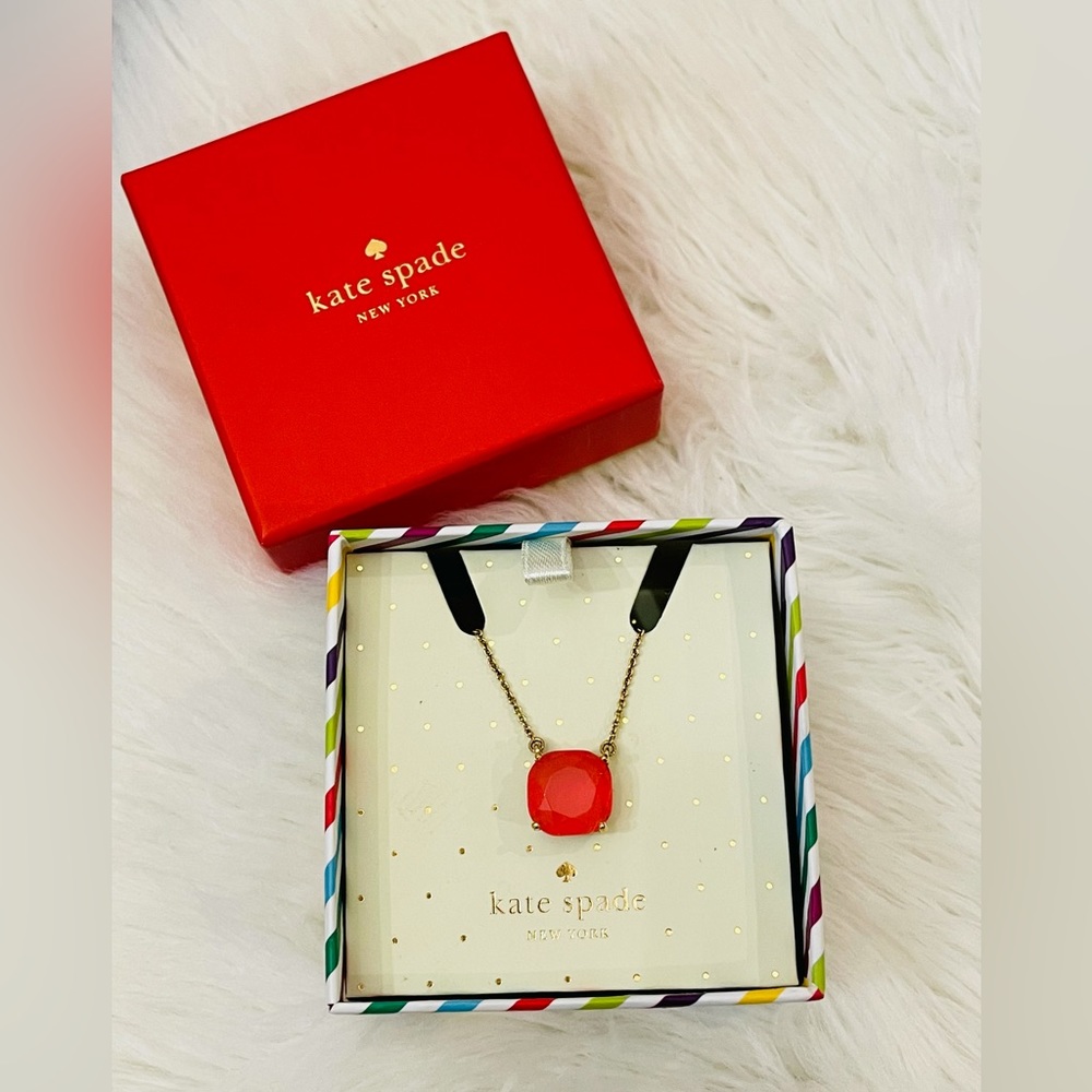Kate Spade Cause A Stir Pink Gumdrop Necklace